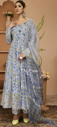 Black and Grey color Salwar Kameez in Cotton fabric with Floral, Gota Patti, Printed work