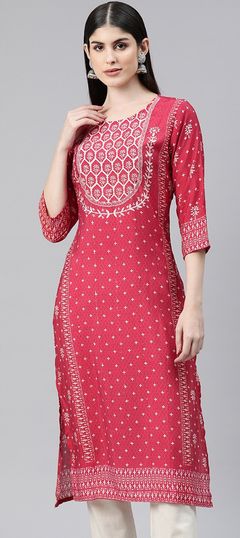 Pink and Majenta color Kurti in Viscose fabric with Printed, Sequence, Thread work