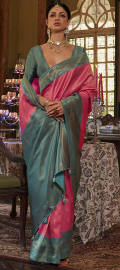 Pink and Majenta color Saree in Kanjeevaram Silk, Silk fabric with Weaving work