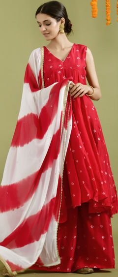 Red and Maroon color Salwar Kameez in Silk fabric with Bandhej, Printed work