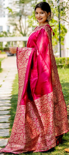 Pink and Majenta color Saree in Raw Silk, Silk fabric with Weaving work