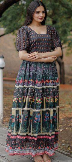 Multicolor color Gown in Chanderi Silk fabric with Digital Print, Floral work