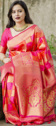 Multicolor color Saree in Litchi Silk, Silk fabric with Weaving work