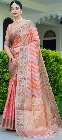 Pink and Majenta color Saree in Organza Silk, Silk fabric with Weaving work