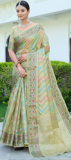 Green color Saree in Organza Silk, Silk fabric with Weaving work