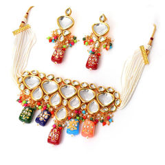 Multicolor color Necklace in Metal Alloy studded with Kundan & Gold Rodium Polish : 1886500