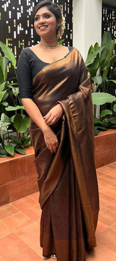 Party Wear, Traditional Beige and Brown color Saree in Art Silk, Silk fabric with South Weaving work : 1886584