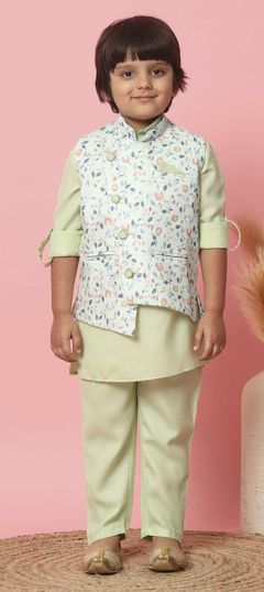 Reception, Wedding Green color Boys Kurta Pyjama with Jacket in Rayon fabric with Printed work : 1887602