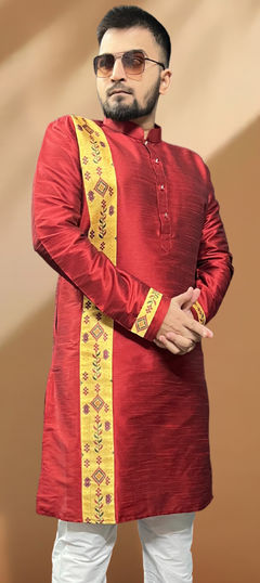 Red and Maroon color Kurta in Silk fabric with Patch, Printed work