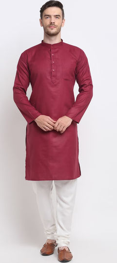 Pink and Majenta color Kurta Pyjamas in Blended Cotton fabric with Thread work