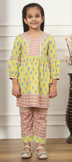 Green, Pink and Majenta color Girls Top with Bottom in Cotton fabric with Gota Patti, Printed work