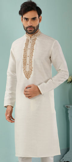 White and Off White color Kurta in Cotton fabric with Embroidered, Thread work