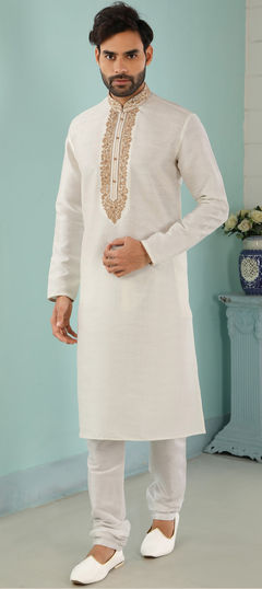 White and Off White color Kurta Pyjamas in Blended Cotton fabric with Embroidered, Thread work