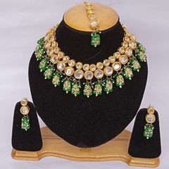 Gold Rodium Polish Green color Bridal Jewelry in Metal Alloy studded with CZ Diamond