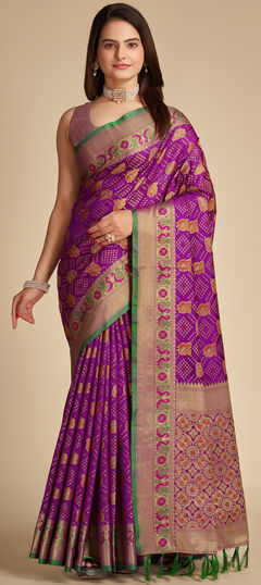 Purple and Violet color Saree in Patola Silk, Silk fabric with Weaving work