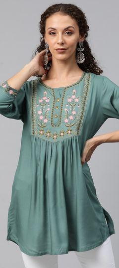 Casual, Summer Green color Kurti in Cotton fabric with Long Sleeve, Straight Embroidered, Resham, Thread work : 1893663