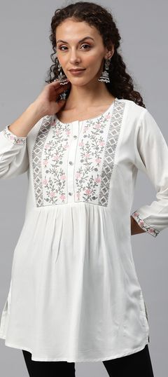 Casual, Summer White and Off White color Kurti in Cotton fabric with Straight Embroidered, Resham, Thread work : 1893689