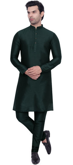 Green color Kurta Pyjamas in Art Silk fabric with Thread work