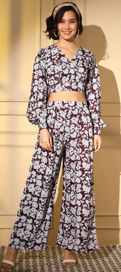 Red and Maroon color Co-ords Set in Crepe Silk fabric with Printed work