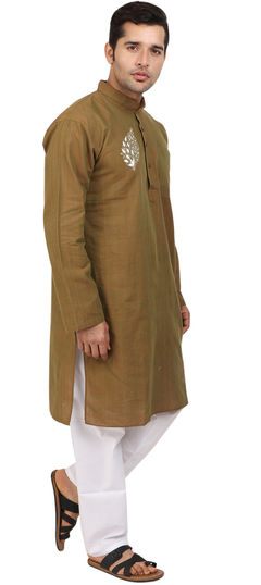 Yellow color Kurta Pyjamas in Cotton fabric with Embroidered, Thread work