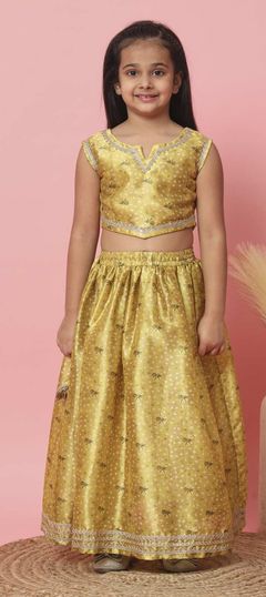 Festive, Party Wear, Summer Gold color Kids Lehenga in Art Silk fabric with Flared Bandhej, Lace, Printed, Tye n Dye work : 1899948