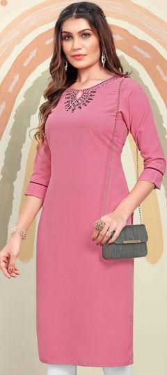 Pink and Majenta color Kurti in Cotton fabric with Embroidered, Resham, Zari work