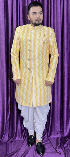 Yellow color IndoWestern Dress in Cotton fabric with Broches, Embroidered, Sequence, Thread work