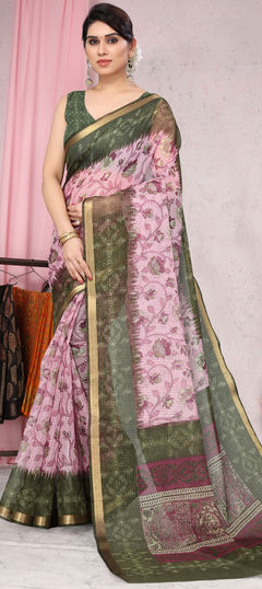 Pink and Majenta color Saree in Blended Cotton fabric with Floral, Printed work