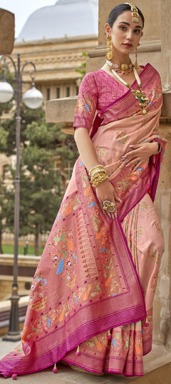 Pink and Majenta color Saree in Art Silk, Silk fabric with Printed, Weaving work