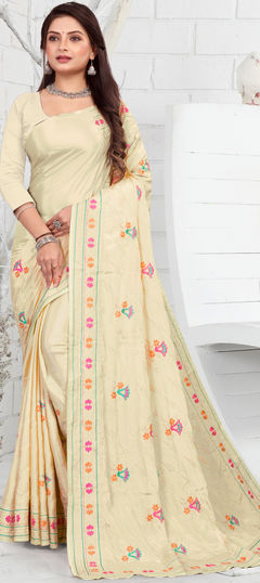 Yellow color Saree in Crepe Silk, Silk fabric with Embroidered, Resham, Thread work