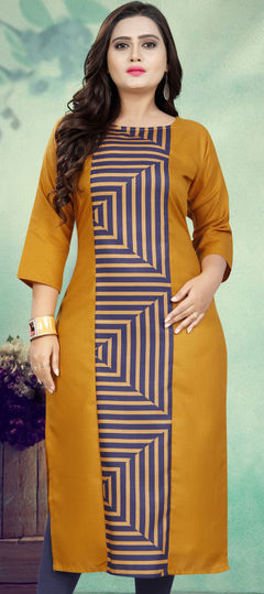 Yellow color Kurti in Cotton fabric with Digital Print work