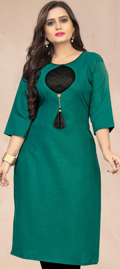 Green color Kurti in Cotton fabric with Patch work