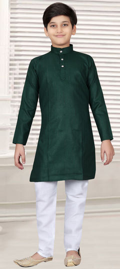 Green color Boys Kurta Pyjama in Blended Cotton fabric with Thread work