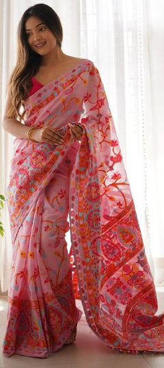 Pink and Majenta color Saree in Banarasi Silk, Silk fabric with Thread, Weaving, Zari work