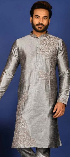 Black and Grey color Kurta in Art Silk fabric with Thread, Zari work