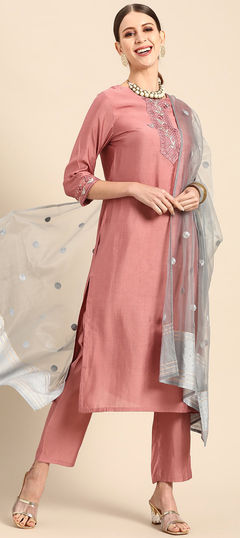 Pink and Majenta color Salwar Kameez in Viscose fabric with Embroidered, Resham, Thread work