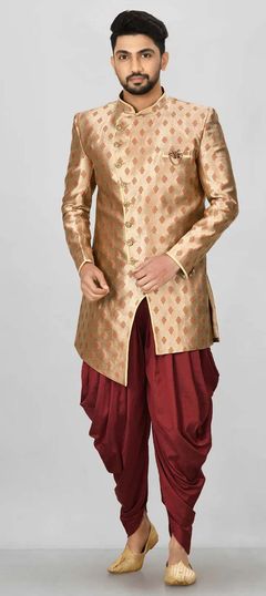 Gold color Dhoti Kurta in Jacquard fabric with Broches, Weaving work