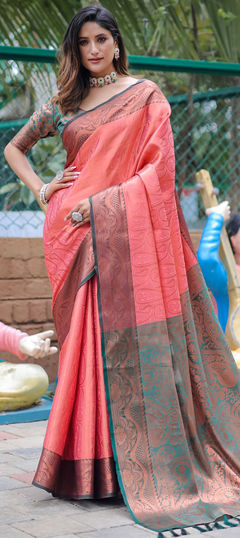 Pink and Majenta color Saree in Kanjeevaram Silk, Silk fabric with Weaving, Zari work