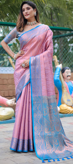 Pink and Majenta color Saree in Kanjeevaram Silk, Silk fabric with Weaving, Zari work