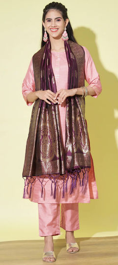 Pink and Majenta color Salwar Kameez in Blended Cotton fabric with Gota Patti work