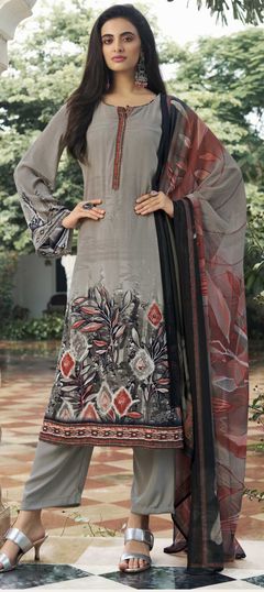 Black and Grey color Salwar Kameez in Crepe Silk fabric with Printed work