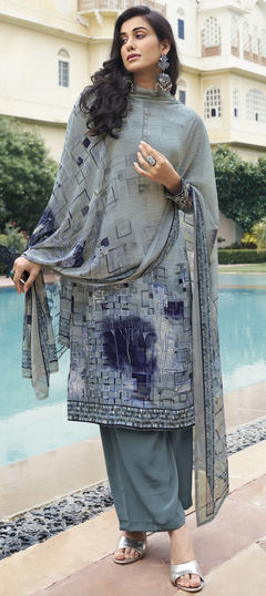 Black and Grey color Salwar Kameez in Crepe Silk fabric with Printed work