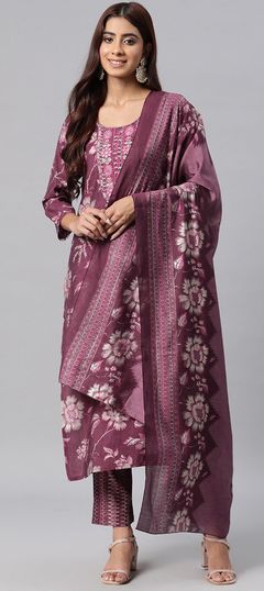 Festive, Summer Pink and Majenta color Salwar Kameez in Muslin fabric with Straight Embroidered, Printed, Resham, Thread, Zari work : 1912347