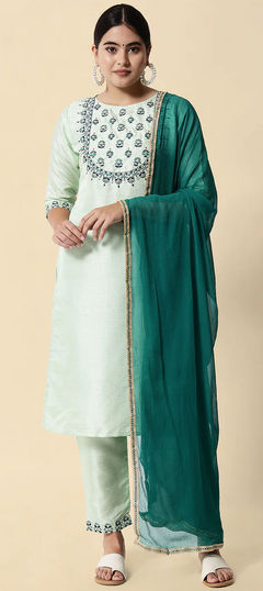 Green color Salwar Kameez in Silk cotton fabric with Embroidered, Thread work