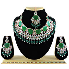 Green color Necklace in Metal Alloy studded with CZ Diamond, Pearl & Gold Rodium Polish : 1912551