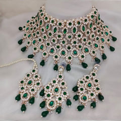 Green color Necklace in Metal Alloy studded with CZ Diamond, Pearl & Gold Rodium Polish : 1914888