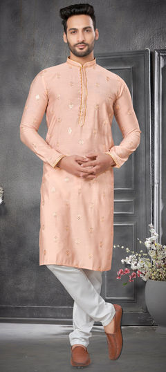 Pink and Majenta color Kurta Pyjamas in Silk cotton fabric with Embroidered, Resham, Sequence, Thread work