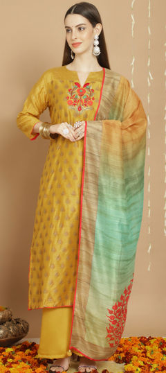 Yellow color Salwar Kameez in Chanderi Silk fabric with Lace, Zardozi work