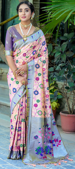 Festive, Traditional Pink and Majenta color Saree in Kanjeevaram Silk fabric with South Weaving, Zari work : 1917995