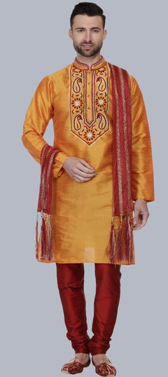 Party Wear Orange color Kurta Pyjamas in Dupion Silk fabric with Embroidered work : 1918920